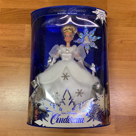 Barbie Other - Brand New Holiday Princess Cinderella Barbie 1996